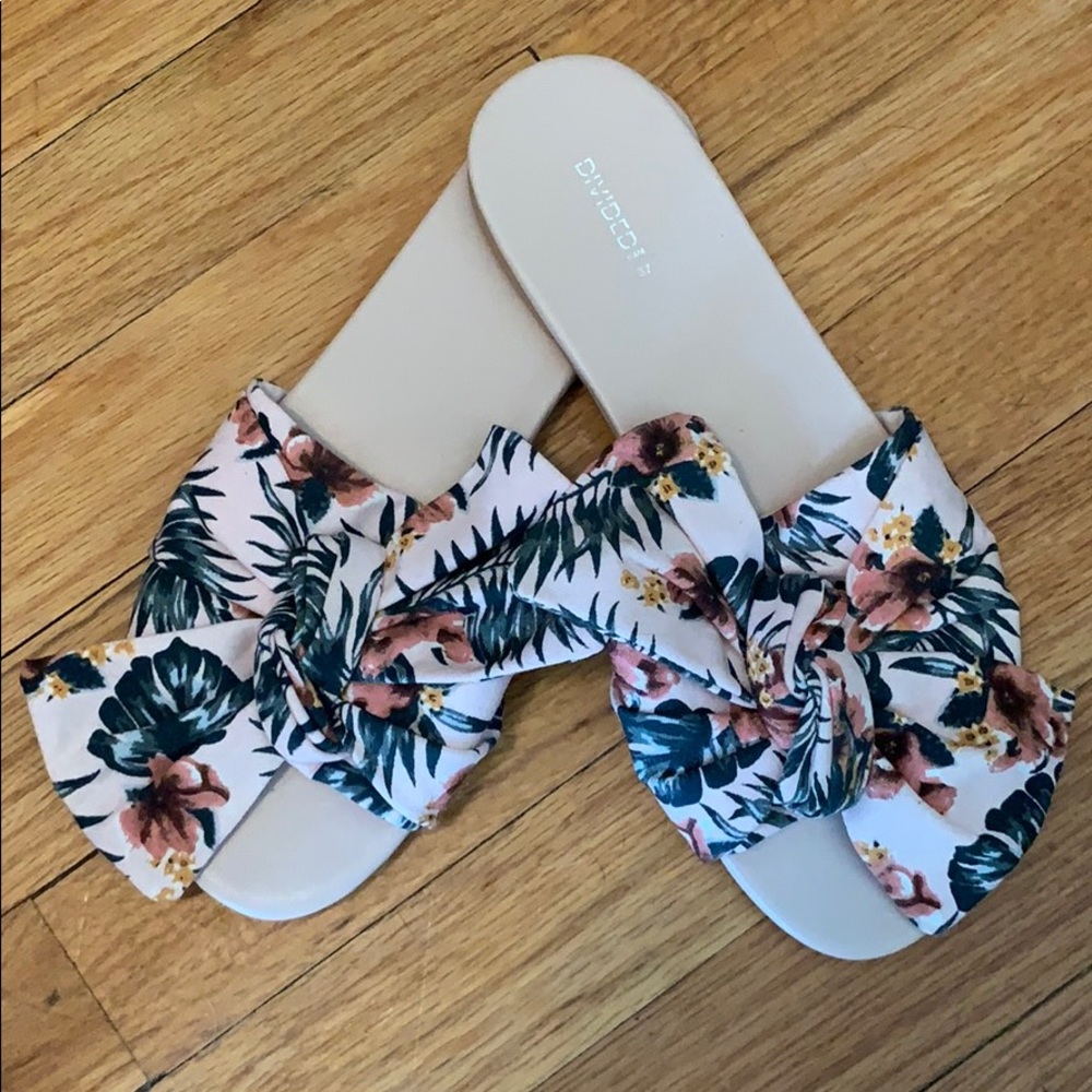 H&M floral sandals